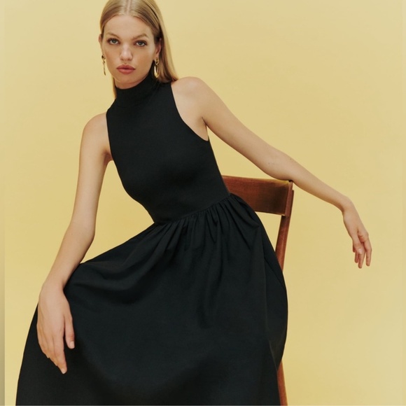 REFORMATION Sai Dress in Black - Picture 4 of 11